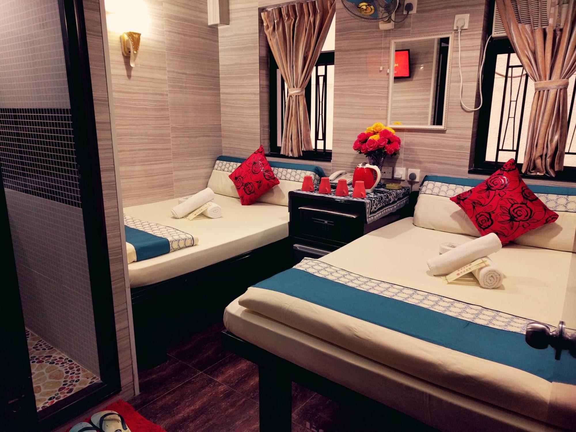 Triple Room