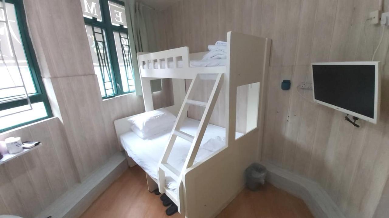 Quadruple Room,1549960054:JPEG