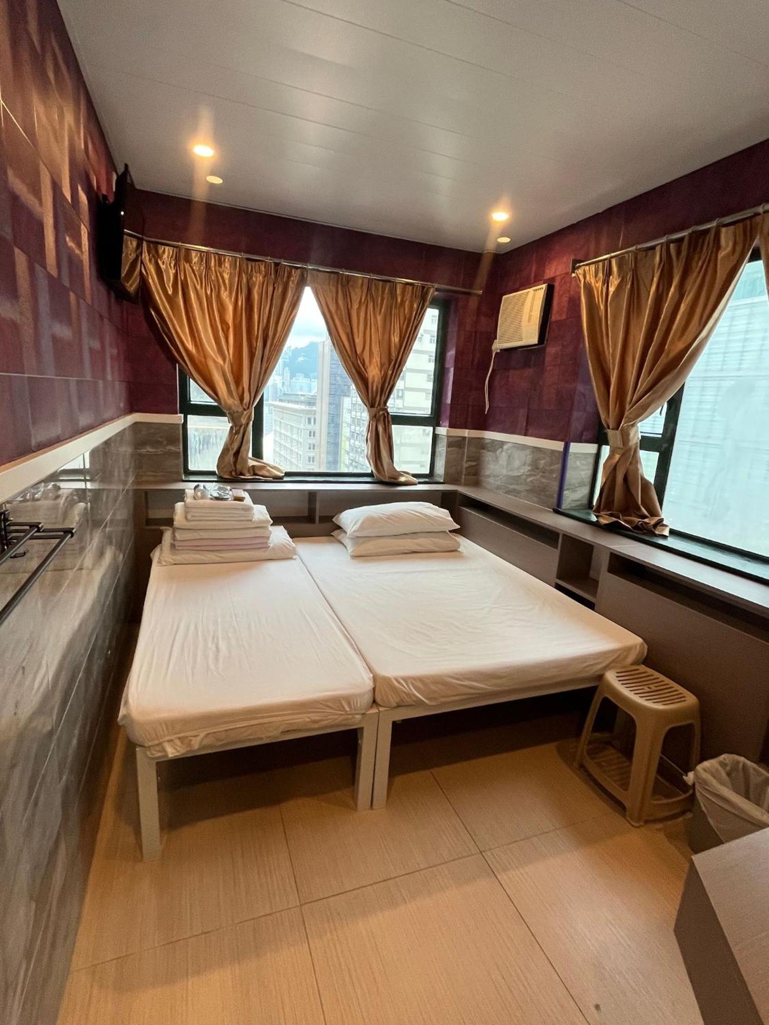Triple Room with Private Bathroom