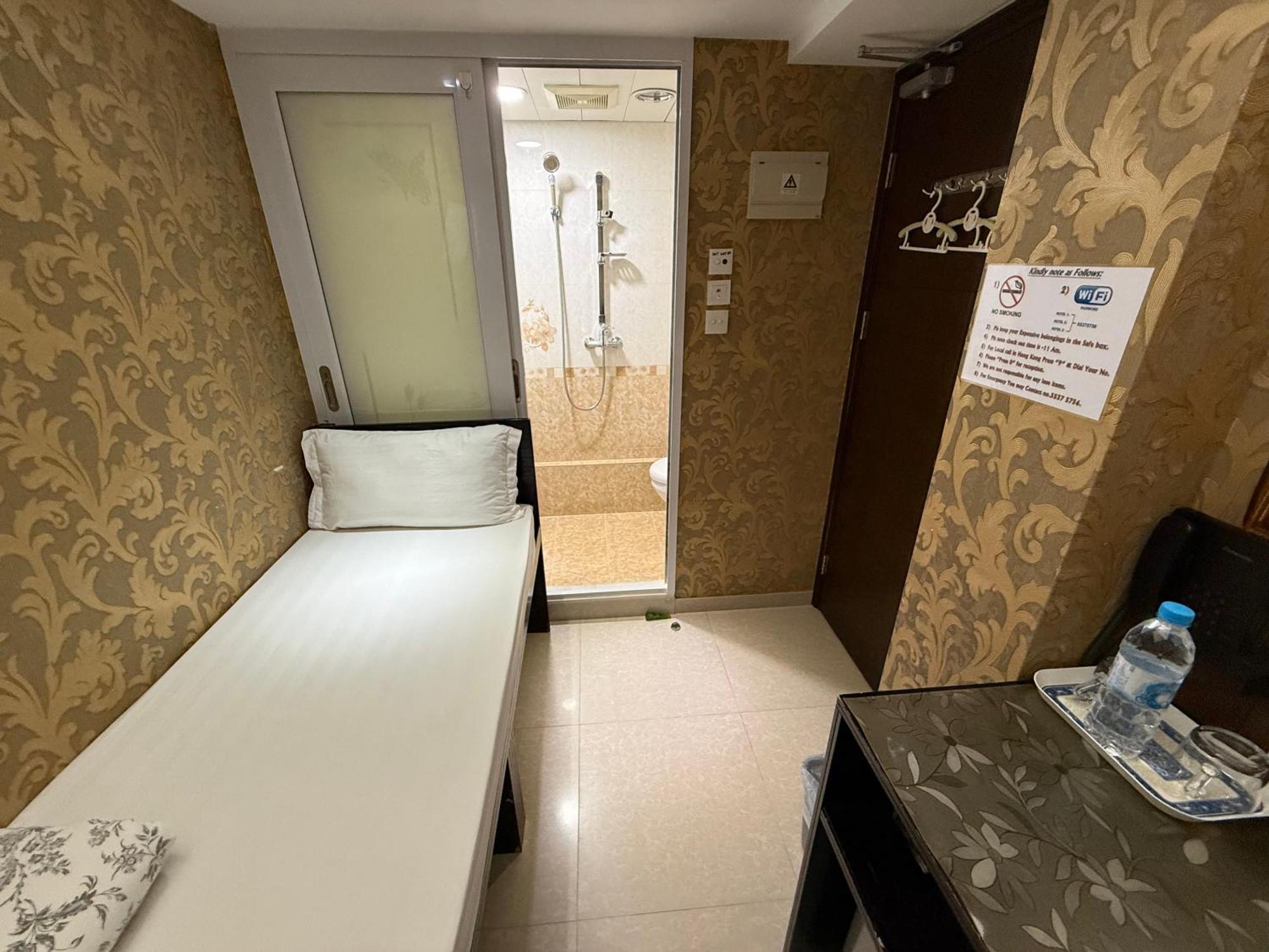 Deluxe Single Room