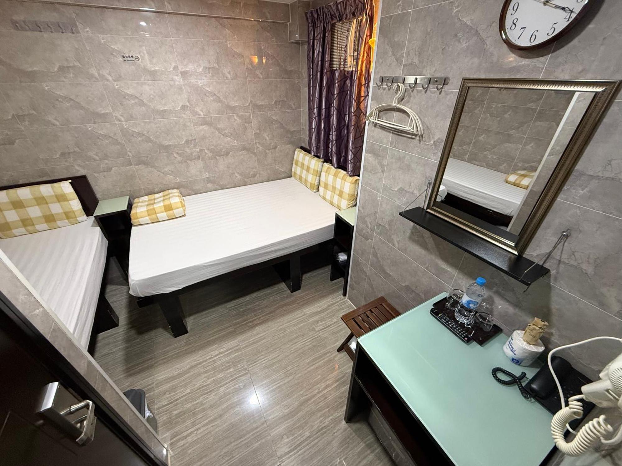 Triple Room
