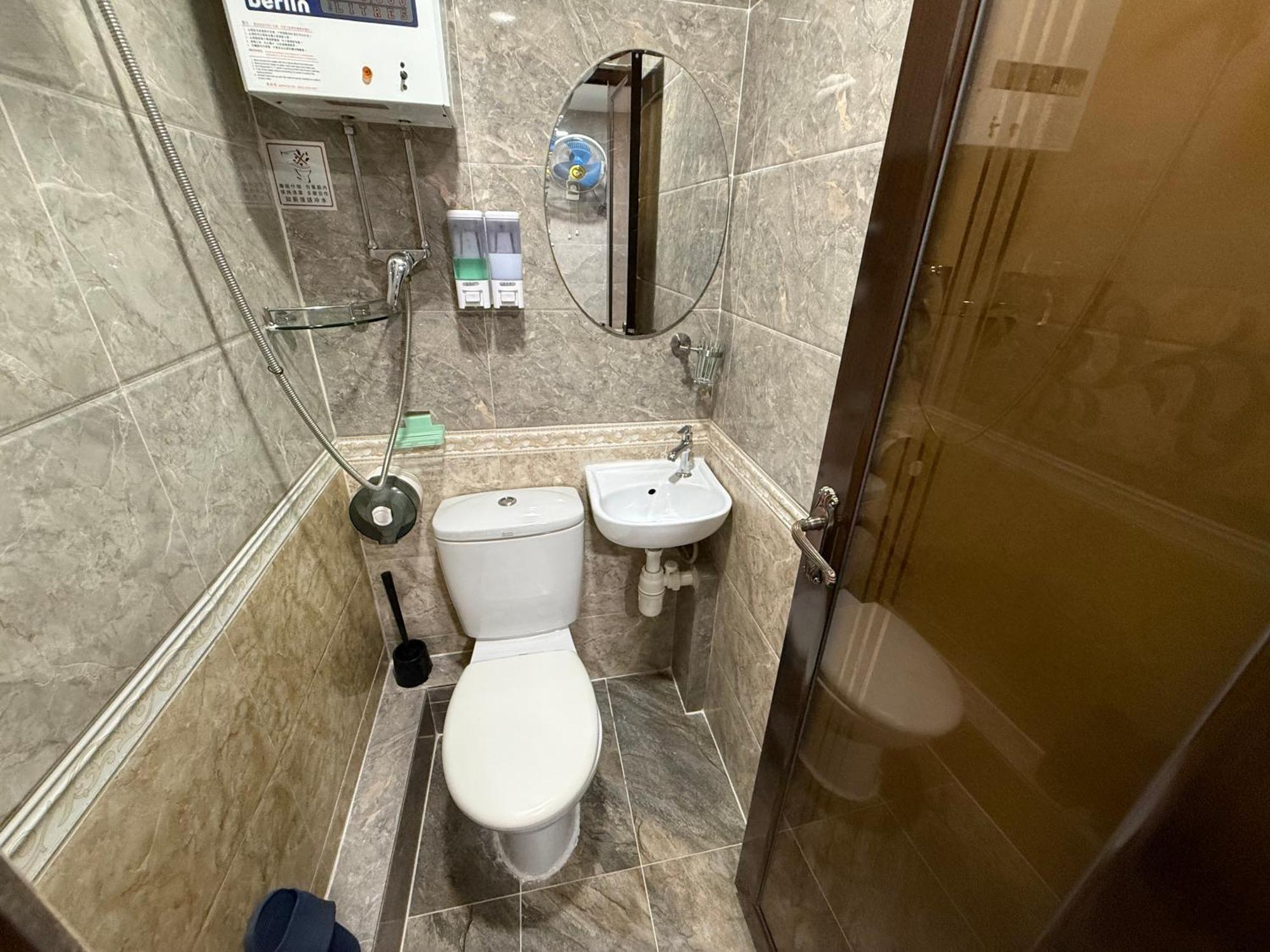Deluxe Single Room