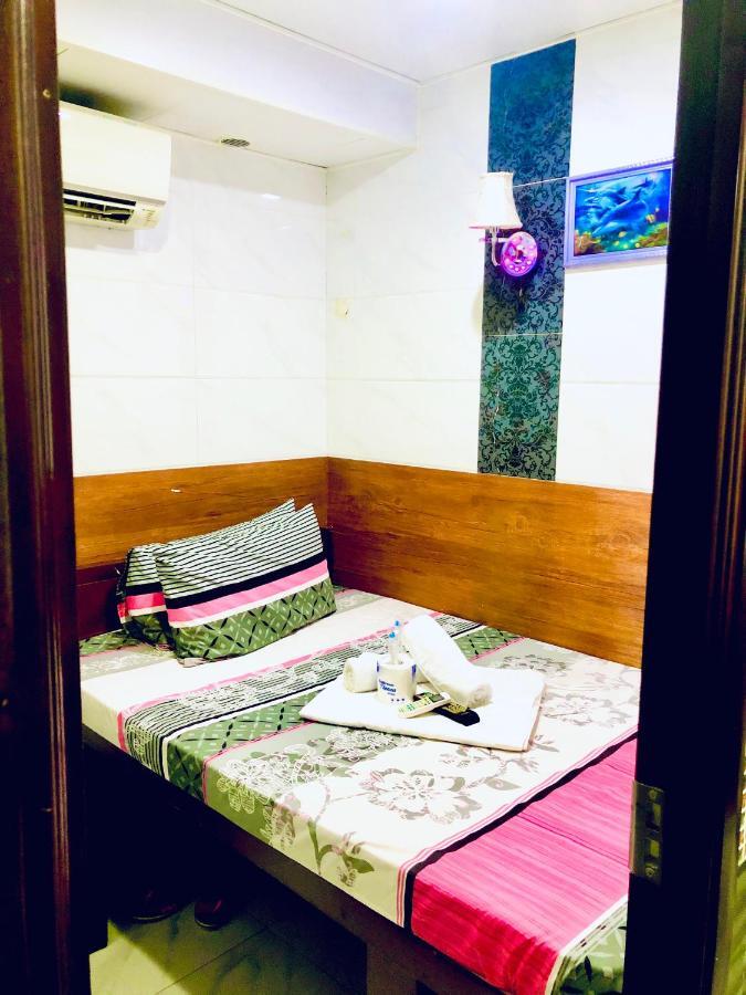 Quarto Individual com Casa de Banho