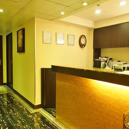 California Hotel-2